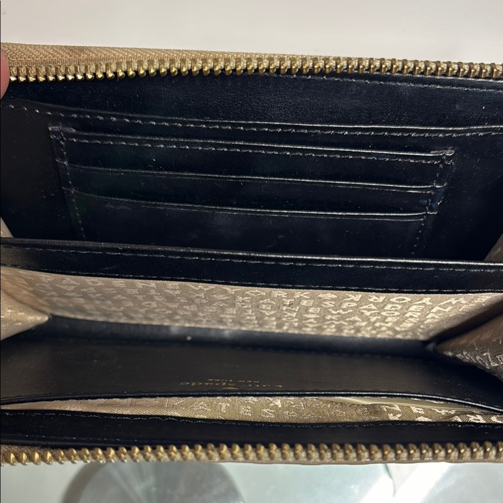 Kate Spade‎ Gold Textured Wristlet - Picture 6 of 9